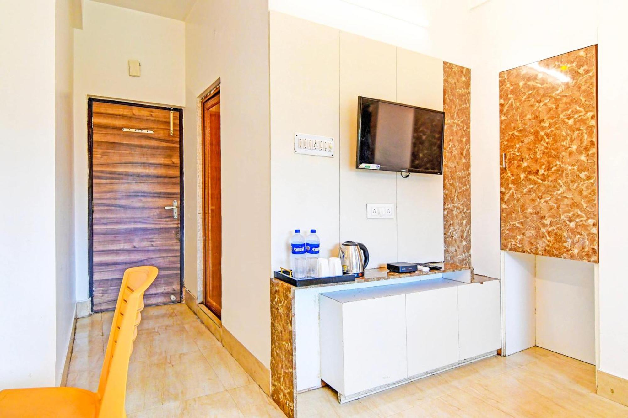 Super Hotel O Ruby Near Acropolis Mall Kolkata Exterior photo